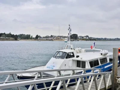 Holiday park Castle Apartment near Breton - Environment photo 26