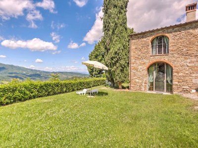 Holiday house Ansprechendes Haus mit Pool - Outdoor photo 9