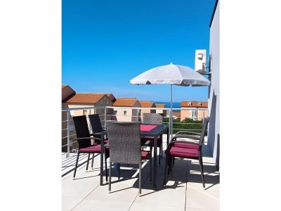 Holiday apartment Apartments Sun-Mauro - Suitable for groups of guests - Outdoor photo 2