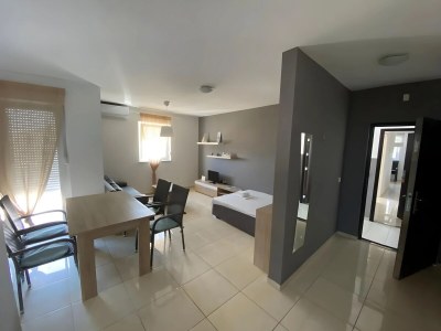 Holiday apartment Apartments Sun-Mauro - Suitable for groups of guests - Features photo 3