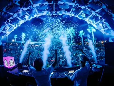 Holiday apartment Apartments Sun-Mauro - Suitable for groups of guests - Environment photo 16