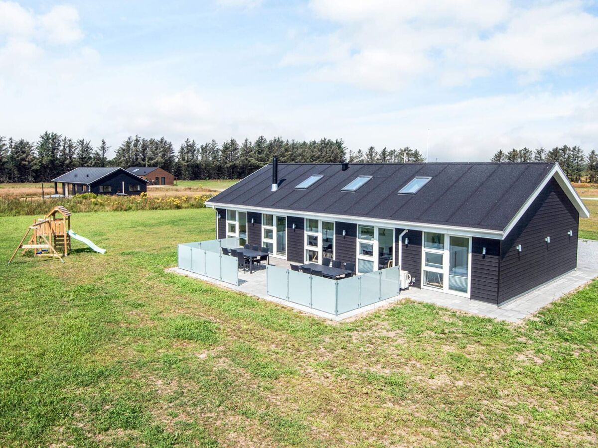 Holiday house 5 star holiday home in Løkken