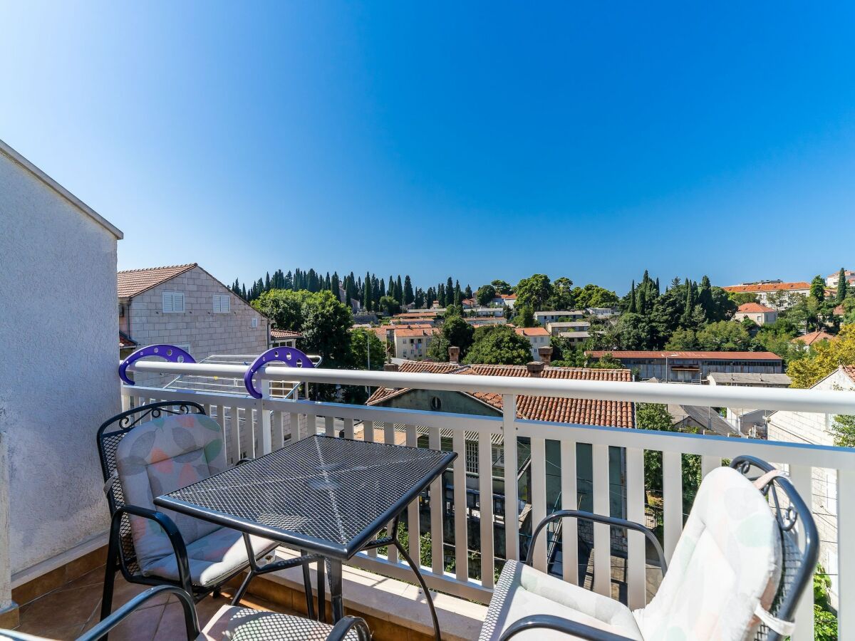 Apartment Apartments Princ Hrvoje- One-Bedroom Apartment with Balcony- 1 - Outdoor photo 3