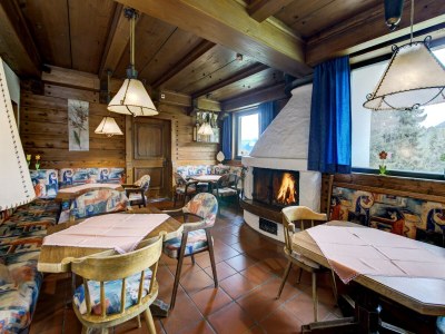 Holiday park Chalet on Zettersfeld with Dolomite Views - Features photo 5