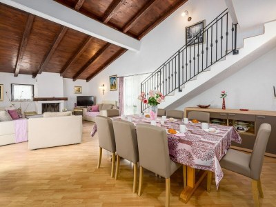 Villa Malerische Villa mit privatem Garten - Features photo 11