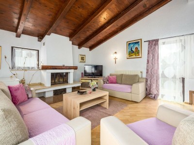 Villa Malerische Villa mit privatem Garten - Features photo 16