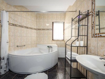 Villa Malerische Villa mit privatem Garten - Features photo 30