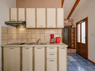 Apartment Nice apartment with pool - Features photo 19