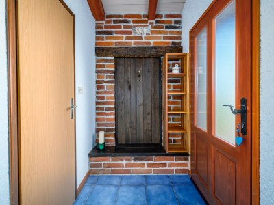 Apartment Nice apartment with pool - Features photo 28