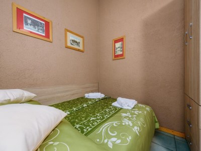 Apartment Nice apartment with pool - Features photo 31