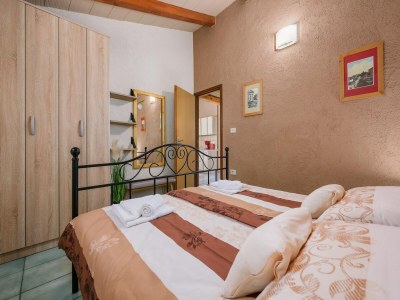 Apartment Nice apartment with pool - Features photo 33