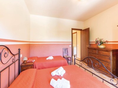 Holiday house Wohnung in Marche mit Pool und Urbino Nähe - Features photo 21