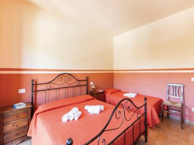 Holiday house Wohnung in Marche mit Pool und Urbino Nähe - Features photo 22
