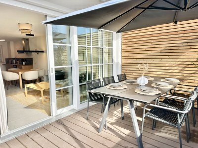 Apartment Sundeck - Features photo 12