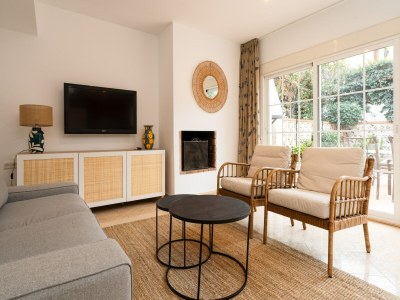 Holiday house Charming Coastal Home - Features photo 7