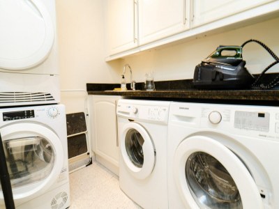 Villa Villa in Marbella mit Pool und Strandnähe - Features photo 7