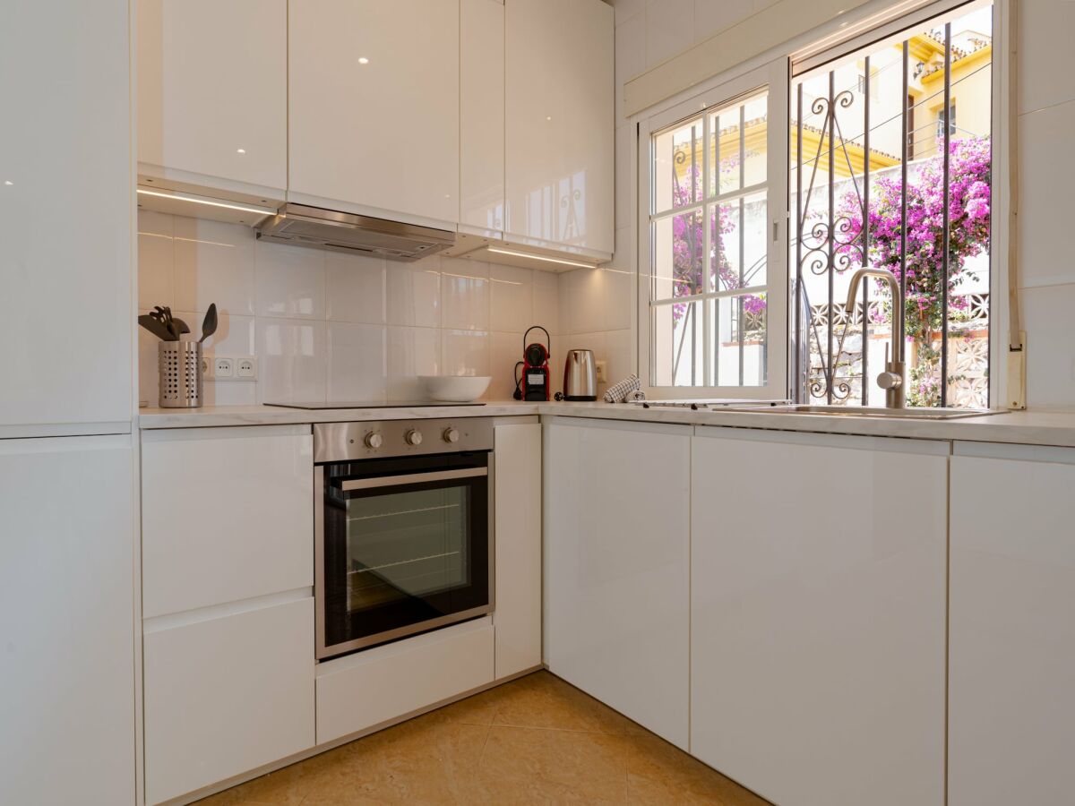 Apartment House in Marbella near Beaches - Features photo 3