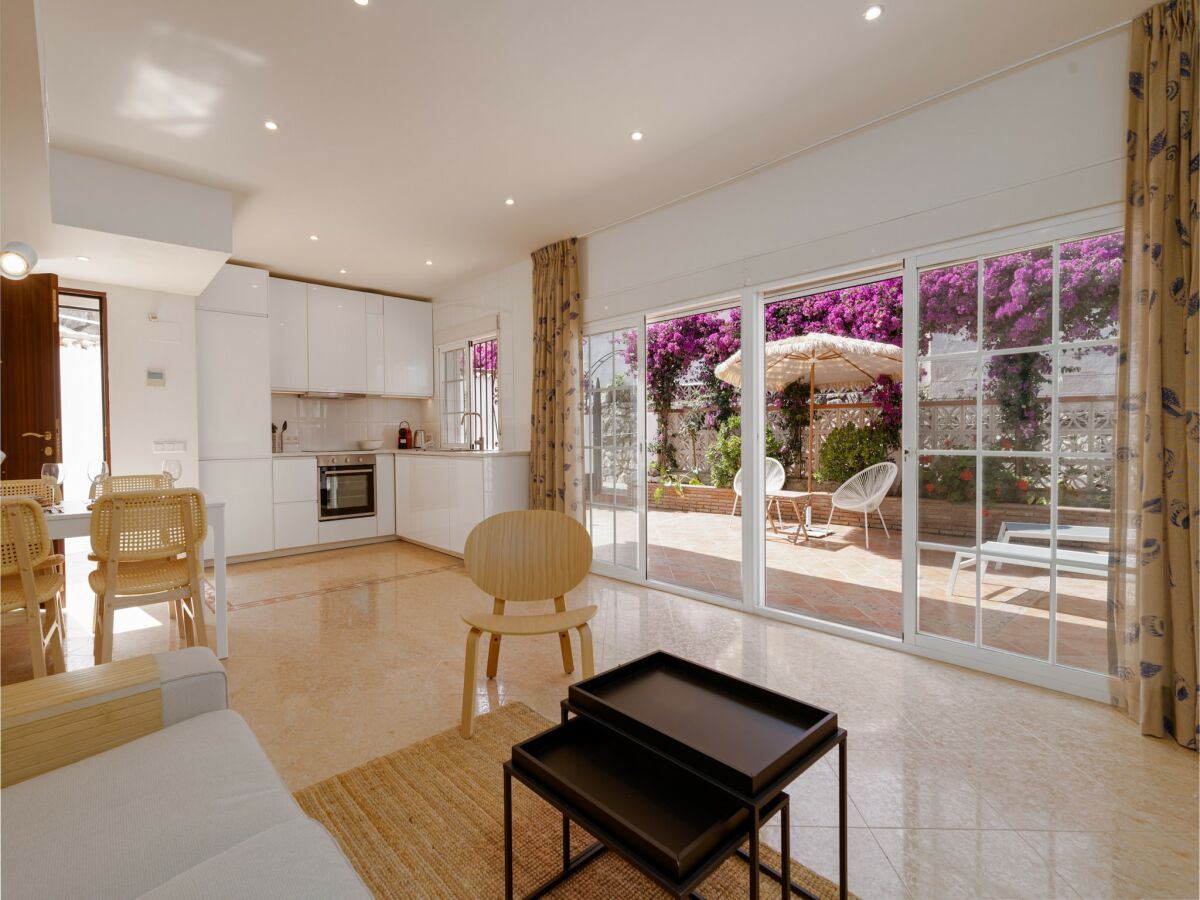 Apartment House in Marbella near Beaches - Features photo 5