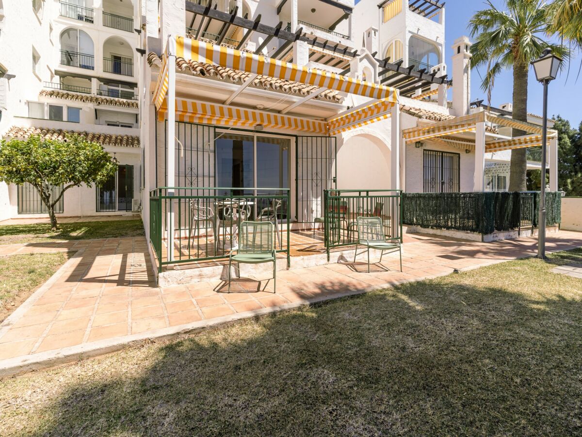 Apartment Apartment in Mijas Costa near Beaches - Outdoor photo 4