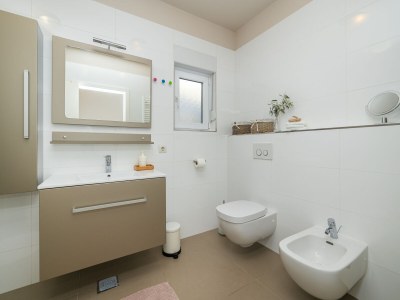 Holiday apartment Strandhaus Dalmatien View - Features photo 12