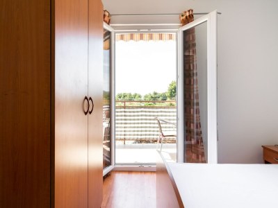 Apartment Holiday Home in Rogoznica near Beach - Features photo 19