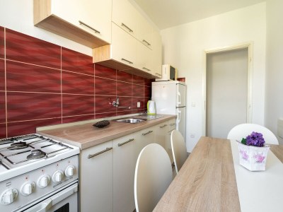 Apartment Holiday Home in Rogoznica near Beach - Features photo 28