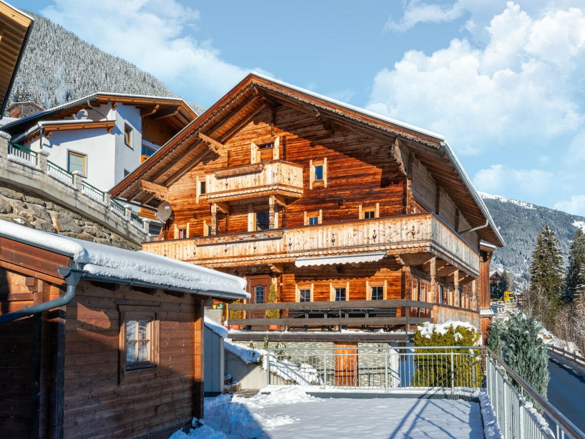 Holiday house Chalet in Mayrhofen nahe Skipisten - Outdoor photo 4
