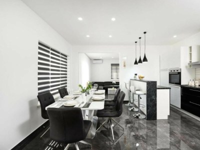 Villa Villa Mare with heated pool and gym - Features photo 11