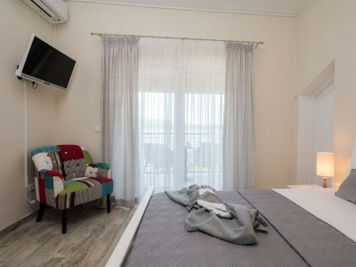 Villa Beachfront villa Noa with heated pool - Features photo 25