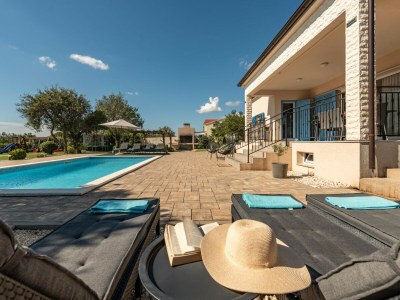 Villa Casa Kamber with pool - Outdoor photo 10