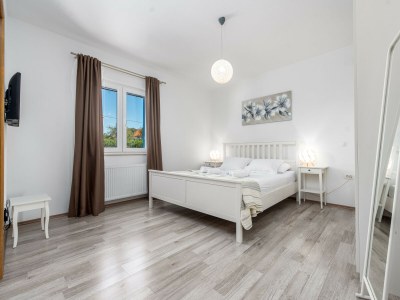 Villa Casa Kamber with pool - Features photo 56