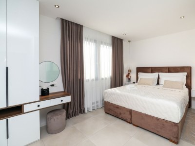 Villa Villa Barbara with heated pool - Features photo 38