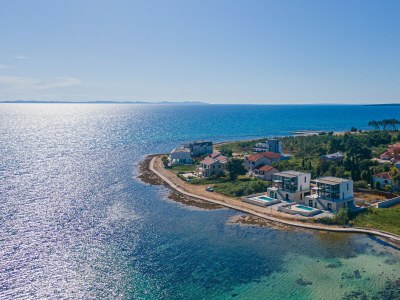 Villa Seafront Villa Serena with pool and seaview in Privlaka - Villa