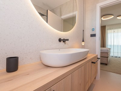 Villa Seafront Villa Serena with pool and seaview - Features photo 24