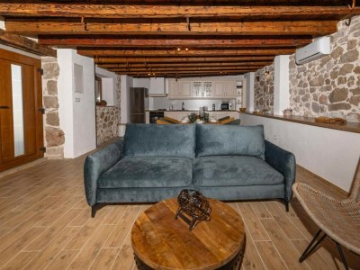 Villa Stone villa Marita with pool - Features photo 23