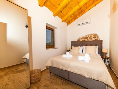 Villa Stone villa Marita with pool - Features photo 35