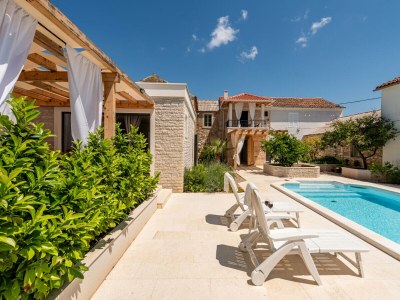 Apartment Studio Apartment Varos with shared pool - Outdoor photo 8