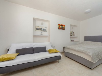 Apartment Studio Apartment Varos with shared pool - Features photo 31