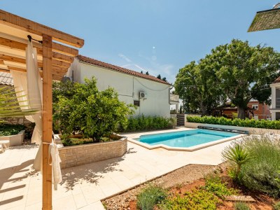Apartment Apartment Varos 2+1 with shared pool - Outdoor photo 15