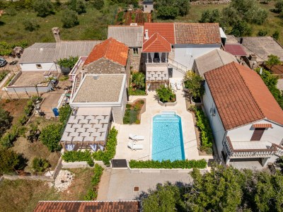 Apartment Apartment Varos 2+1 with shared pool - Outdoor photo 17