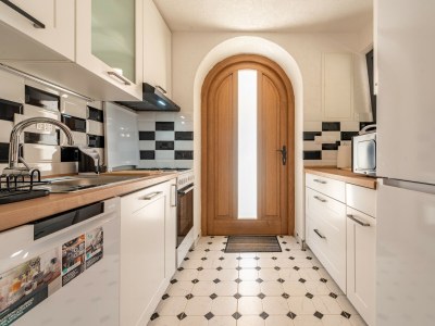 Apartment Apartment Varos 2+1 with shared pool - Features photo 19