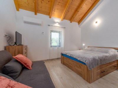 Apartment Apartment Varos 2+1 with shared pool - Features photo 26