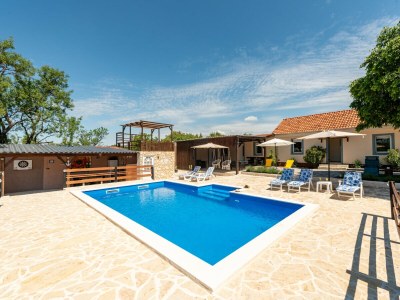 Holiday house Holiday Home Burgija - Outdoor photo 32