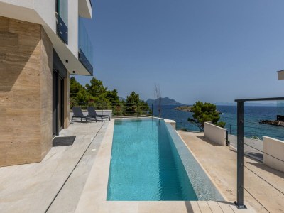 Villa Beachfront villa Luce with seaview and pool - Outdoor photo 7