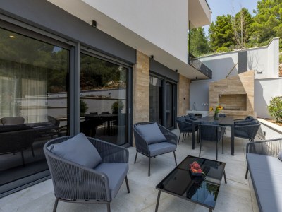 Villa Beachfront villa Luce with seaview and pool - Outdoor photo 12