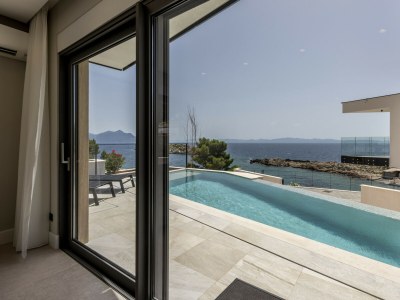 Villa Beachfront villa Luce with seaview and pool - Environment photo 53