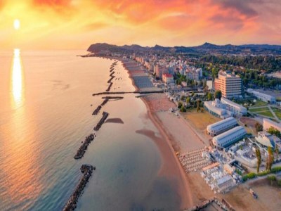 Apartment Escape in Central Cattolica - Environment photo 29