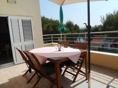 Apartment Apartments Mimose - Two Bedroom Apartment with Terrace and Sea View ( Lile) in Brač - Apartment
