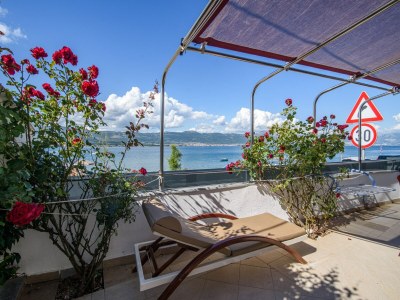 Apartment Apartment in Arbanija mit Sprudelbad - Outdoor photo 7