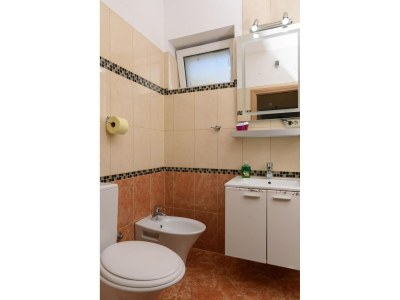 Apartment Apartment in Arbanija mit Sprudelbad - Features photo 12